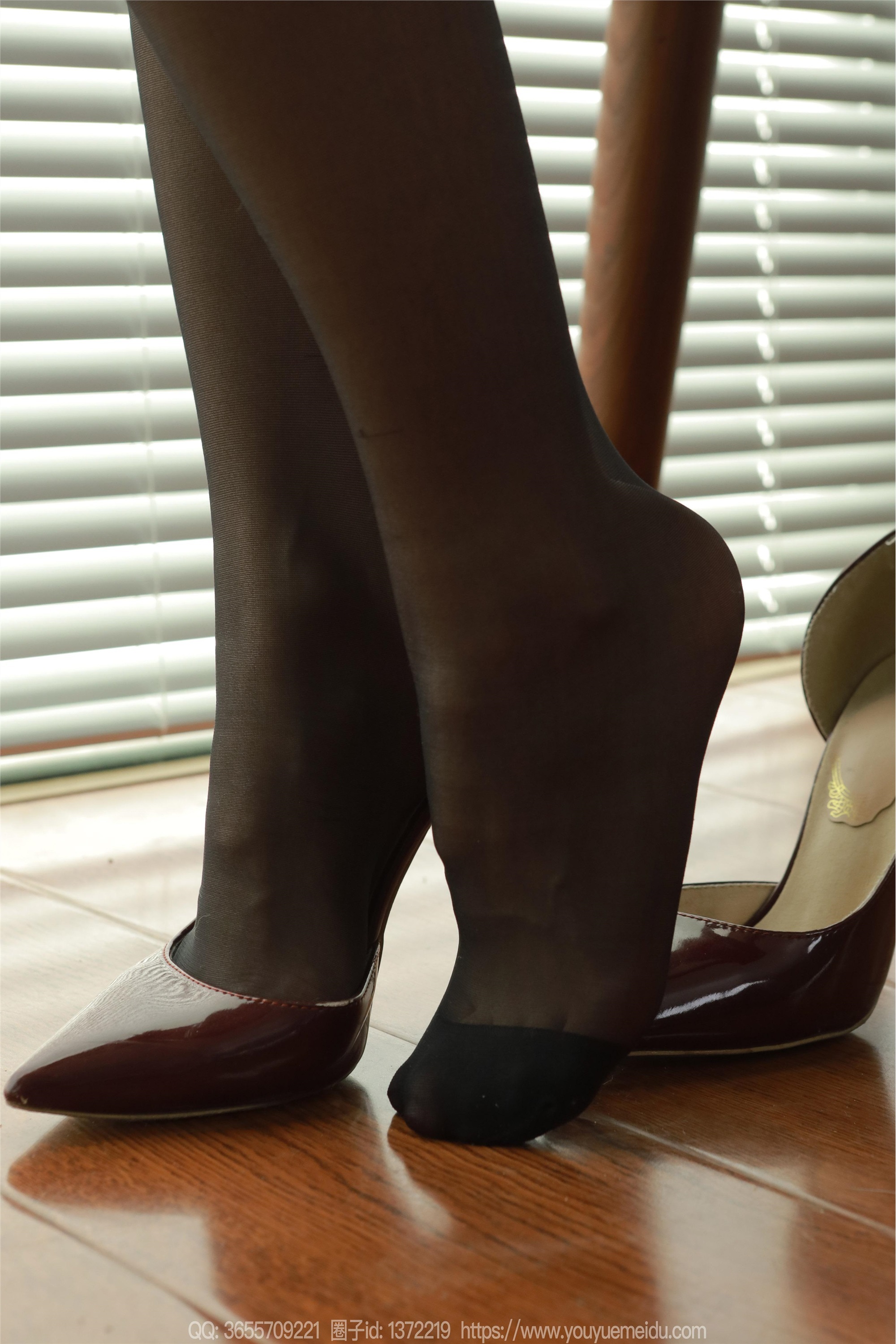 IESS异思趣向  2024.02.11 丝享家 1661 兔兔《偷偷加班》